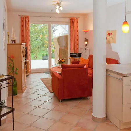 Residenz Strandkrone 05 호텔 *